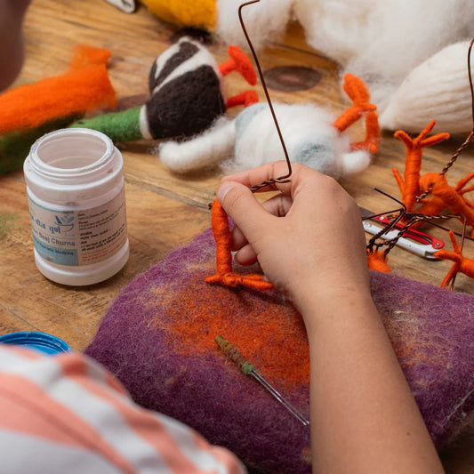 Hanger vogel wilde eend mannetje woerd